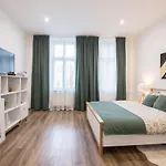 Family Apartamento *
