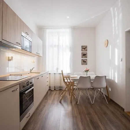 Apartament Family *